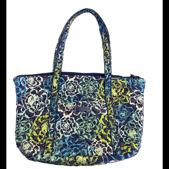 Vera Bradley Handbags - Vera Bradley Miller Travel bag in Sky Blue pattern  L Bag Carry On Handle SLOT